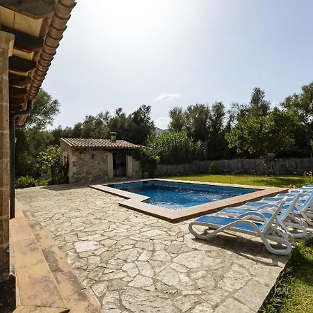 Semesterbostad Ferienhaus Mit Privatpool Fuer 8 Personen Ca 297 Qm In Pollenca, Mallorca Nordkueste Von Mallorca