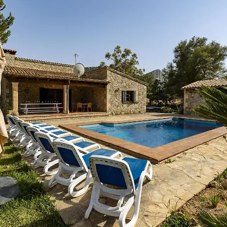 Ferienhaus Mit Privatpool Fuer 8 Personen Ca 297 Qm In Pollenca, Mallorca Nordkueste Von Mallorca Pollença