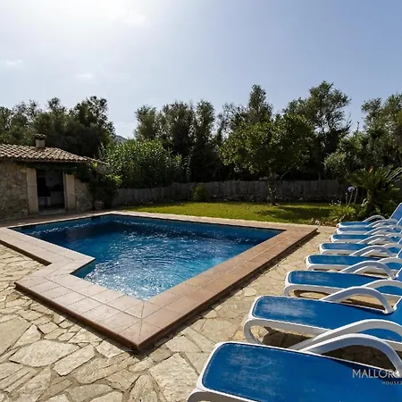 Ferienhaus Mit Privatpool Fuer 8 Personen Ca 297 Qm In Pollenca, Mallorca Nordkueste Von Mallorca Pollensa